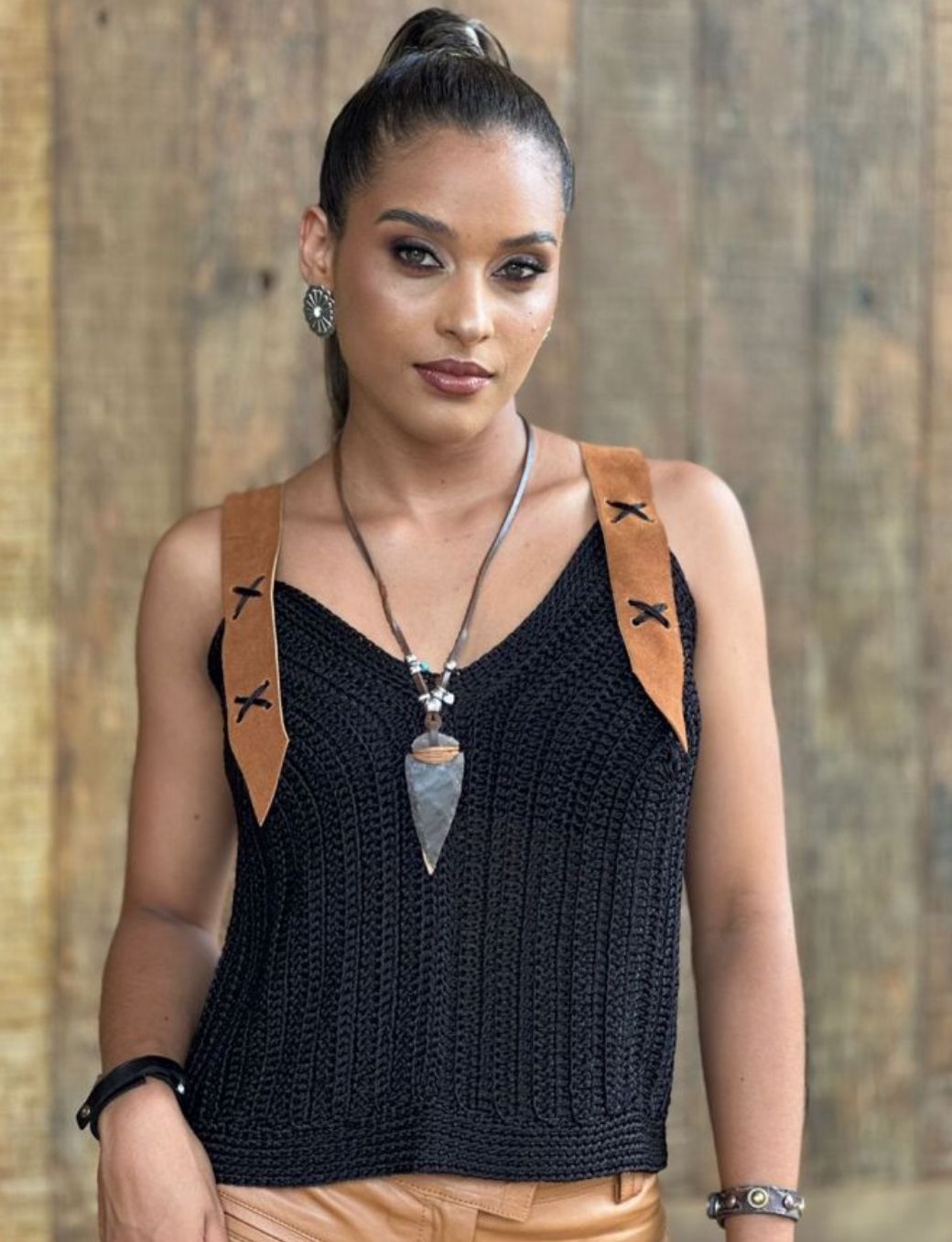 Blusa de crochê Jessy preta - Imagem 2