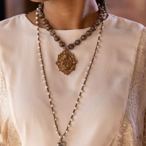 Colar Curto Sacred Mother